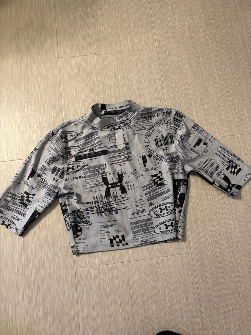 Under Armour Gray and Black Graphic Crop Top